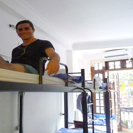 Daisy Hostel Hanoi Exteriör bild