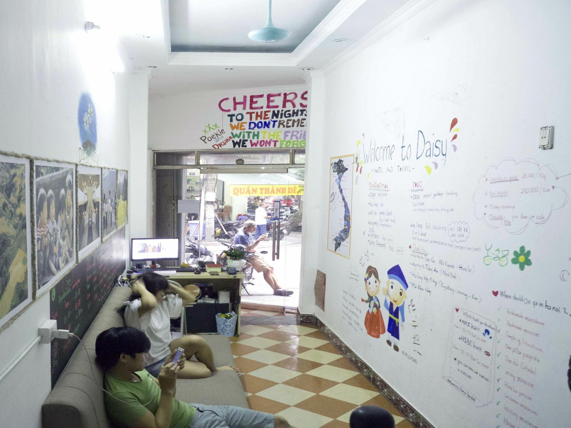 Daisy Hostel Hanoi Exteriör bild
