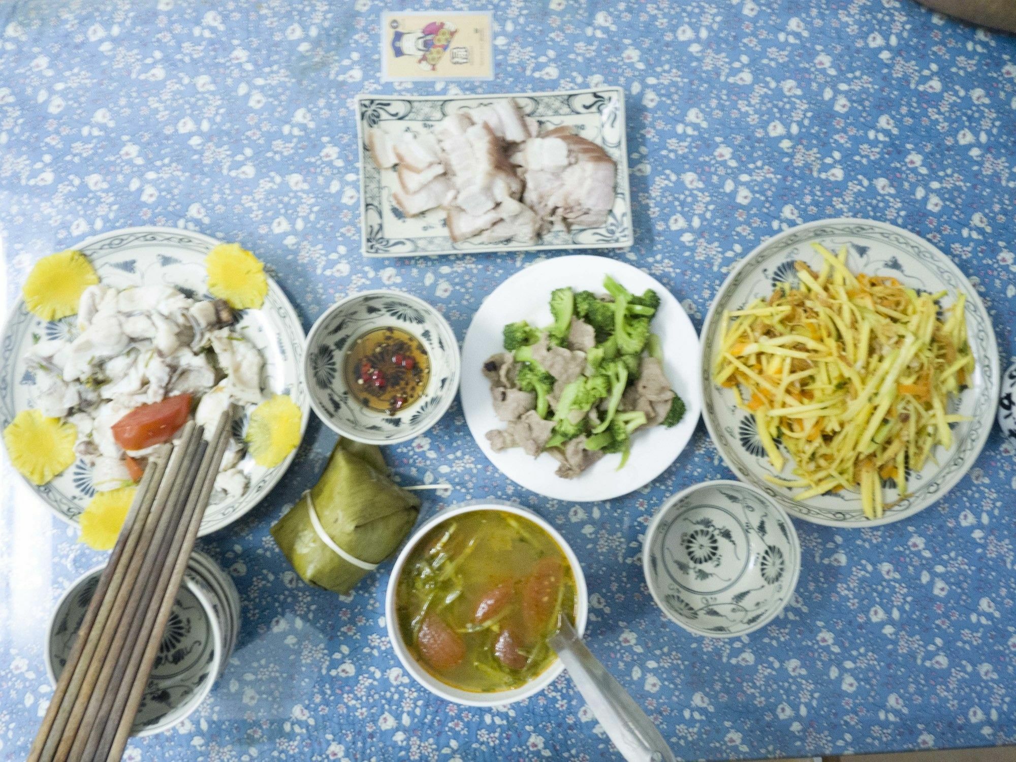 Daisy Hostel Hanoi Exteriör bild