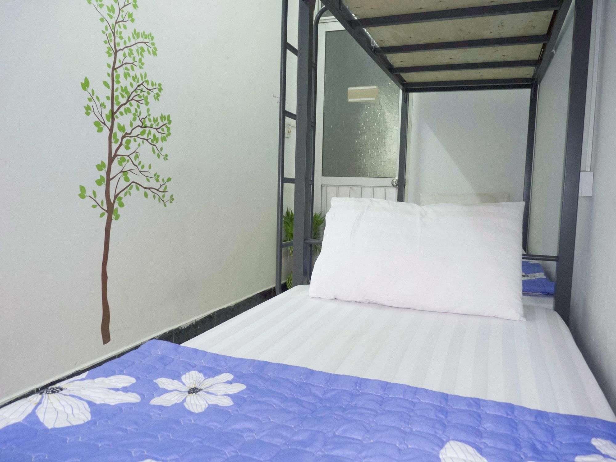 Daisy Hostel Hanoi Exteriör bild
