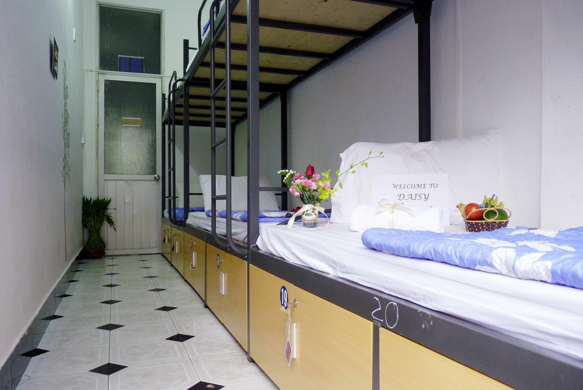Daisy Hostel Hanoi Exteriör bild